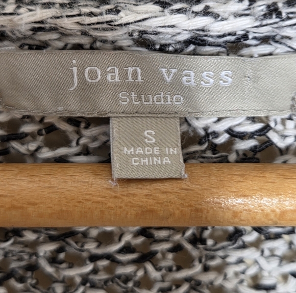 Joan Vass | Marled Gray V-neck Button Front Cardigan Sweater Size Small - Picture 4 of 5
